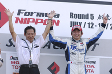 R5_suzuka__race_d2x5104