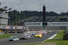 Gt_r7_motegi_pre_d2x3440
